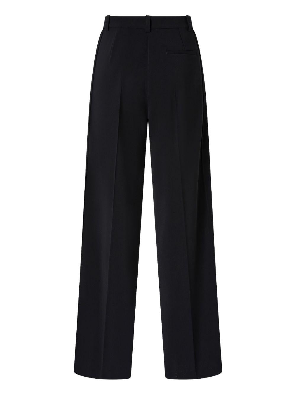 Pantaloni ampi 