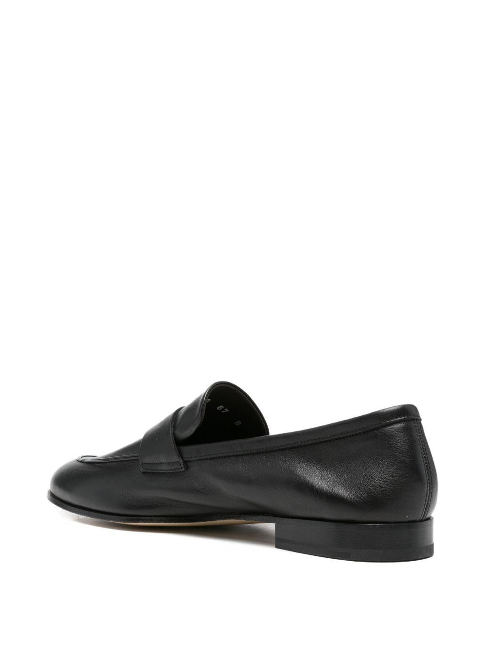 Mocassino nero in pelle 
