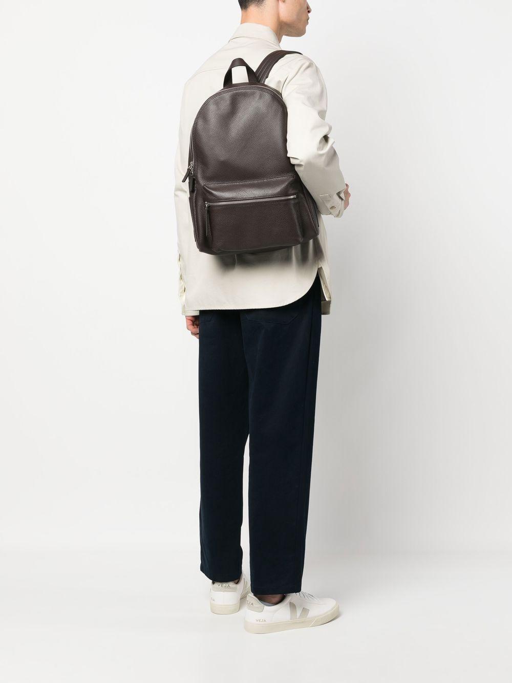 Zaino marrone in pelle martellata 