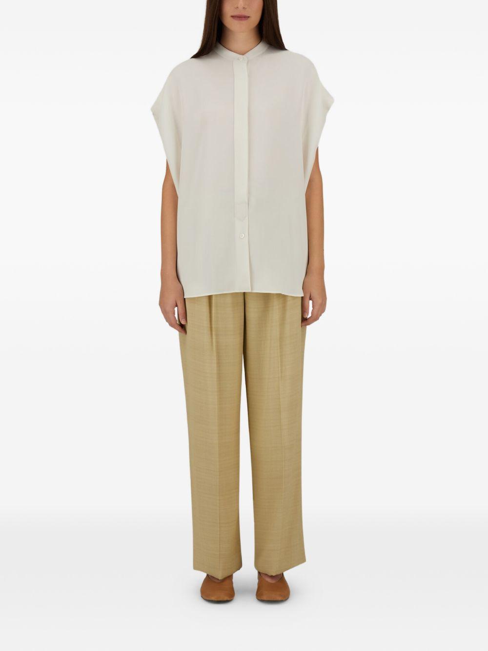 Blusa a maniche corte 