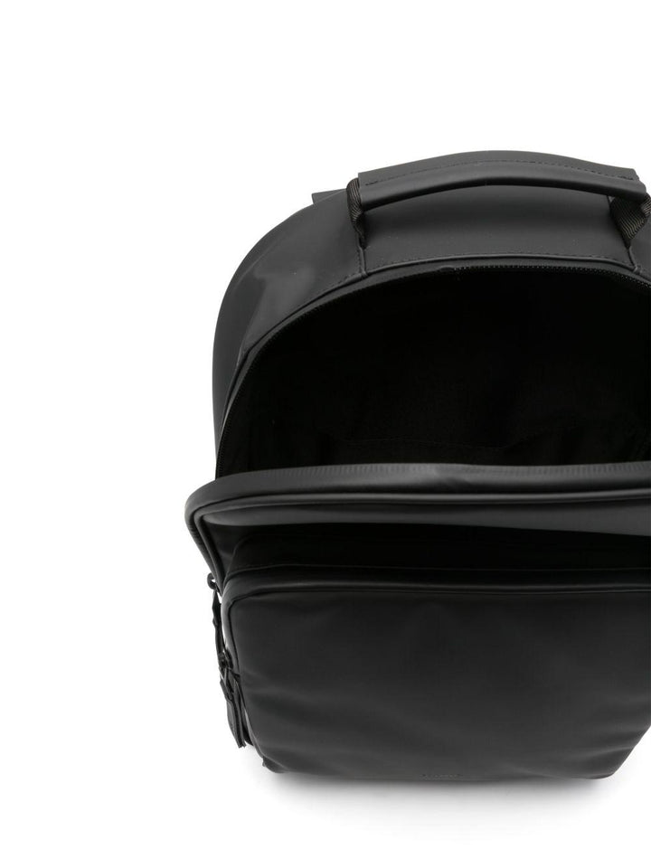 Zaino nero con zip 
