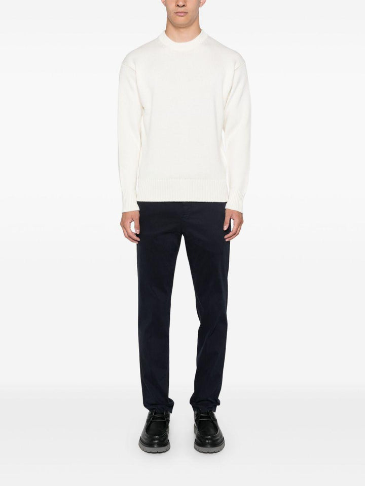 Pantaloni navy con pieghe 