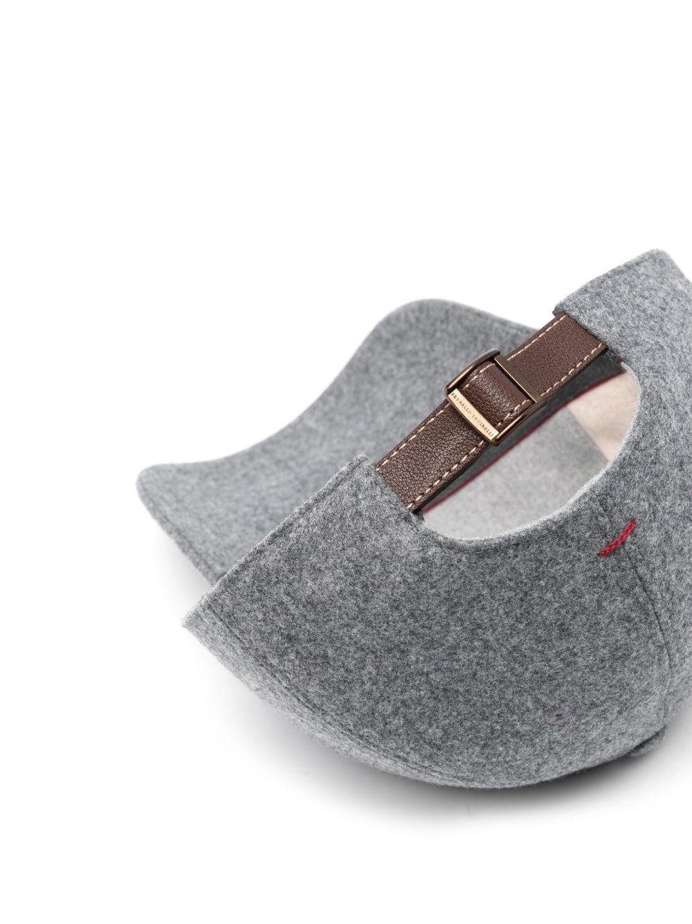 Cappello da baseball grigio medio in lana vergine con ricamo logo 