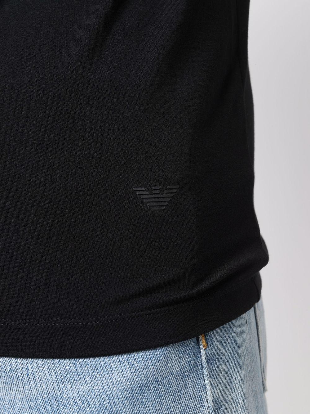 T-shirt girocollo nera con stampa 