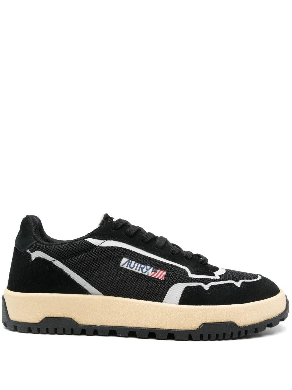 Sneakers nere Wild Pace 