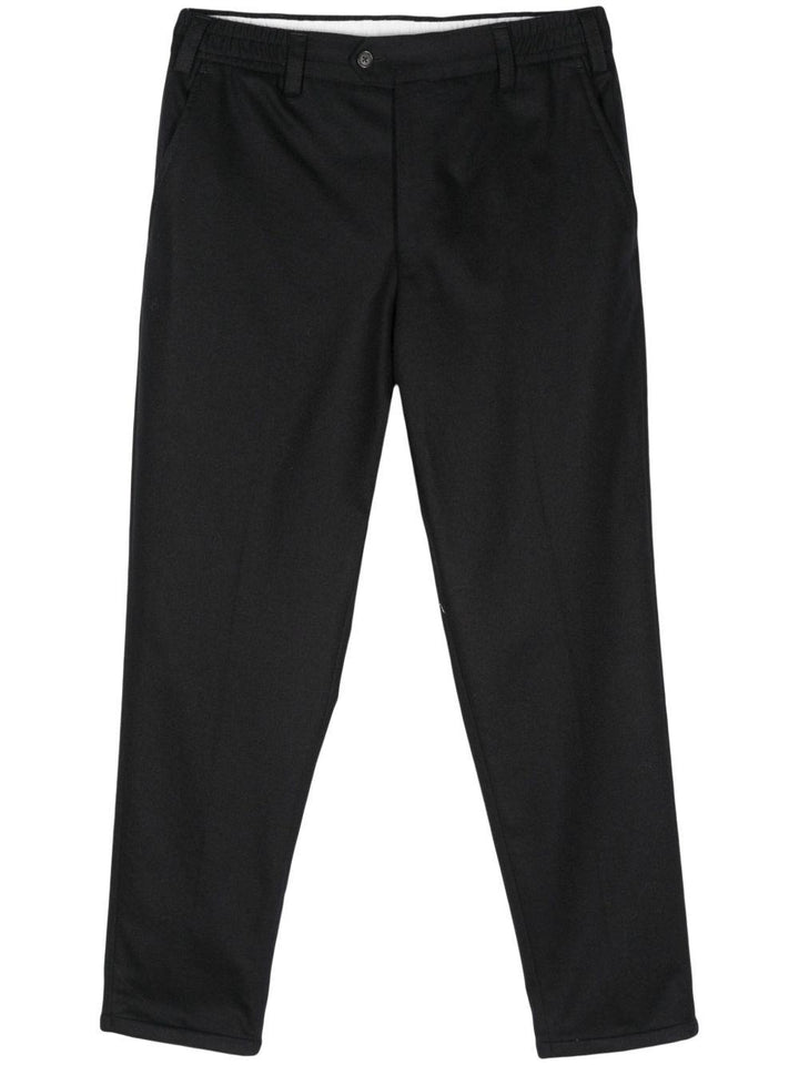 Pantaloni affusolati slim neri 