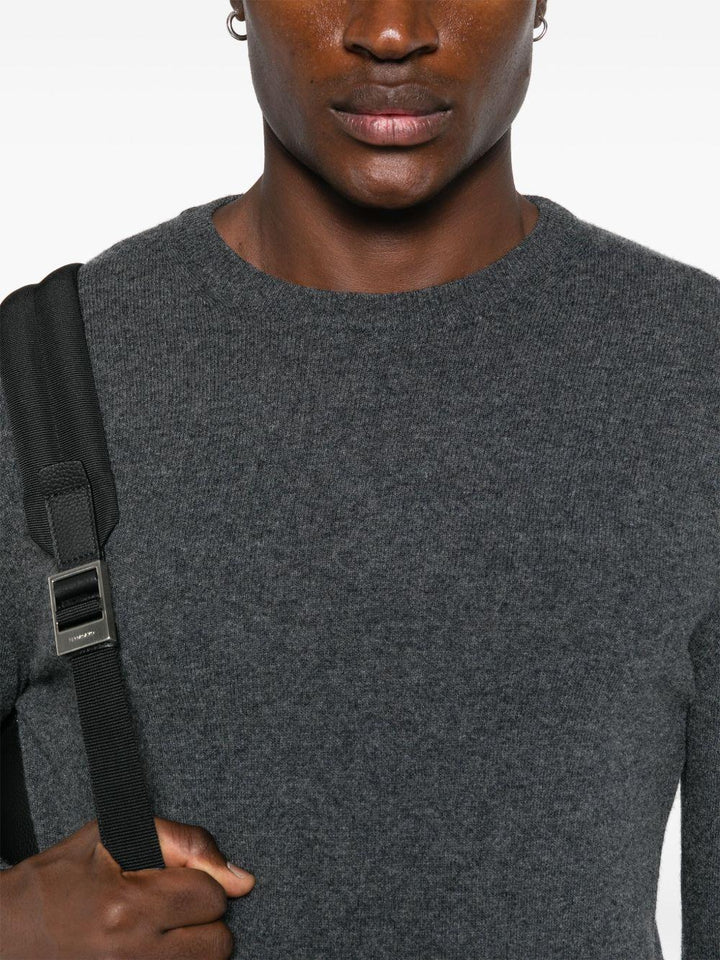 Maglione girocollo grigio 