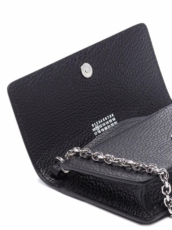 Clutch con logo 