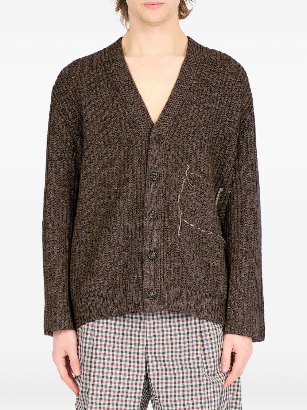 Cardigan marrone scuro in lana a coste 