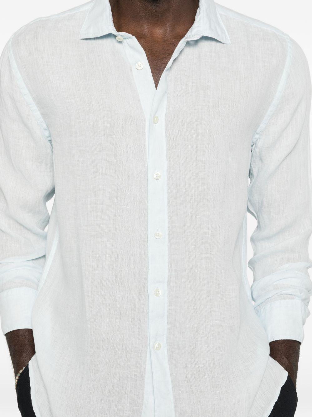 Camicia blu con colletto 