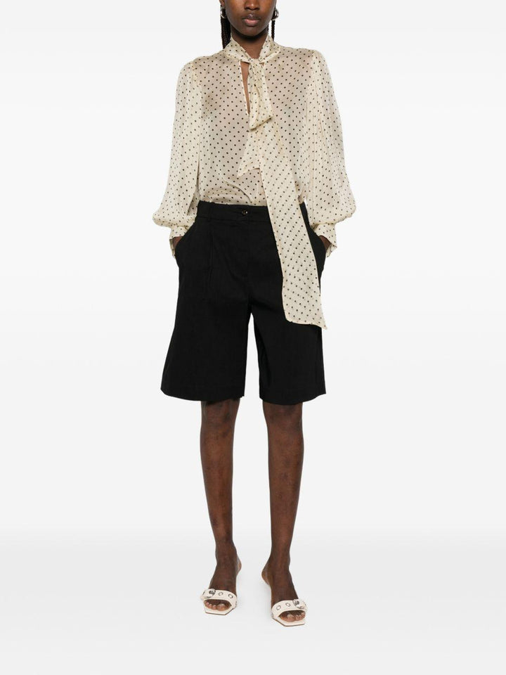 Shorts in lino 