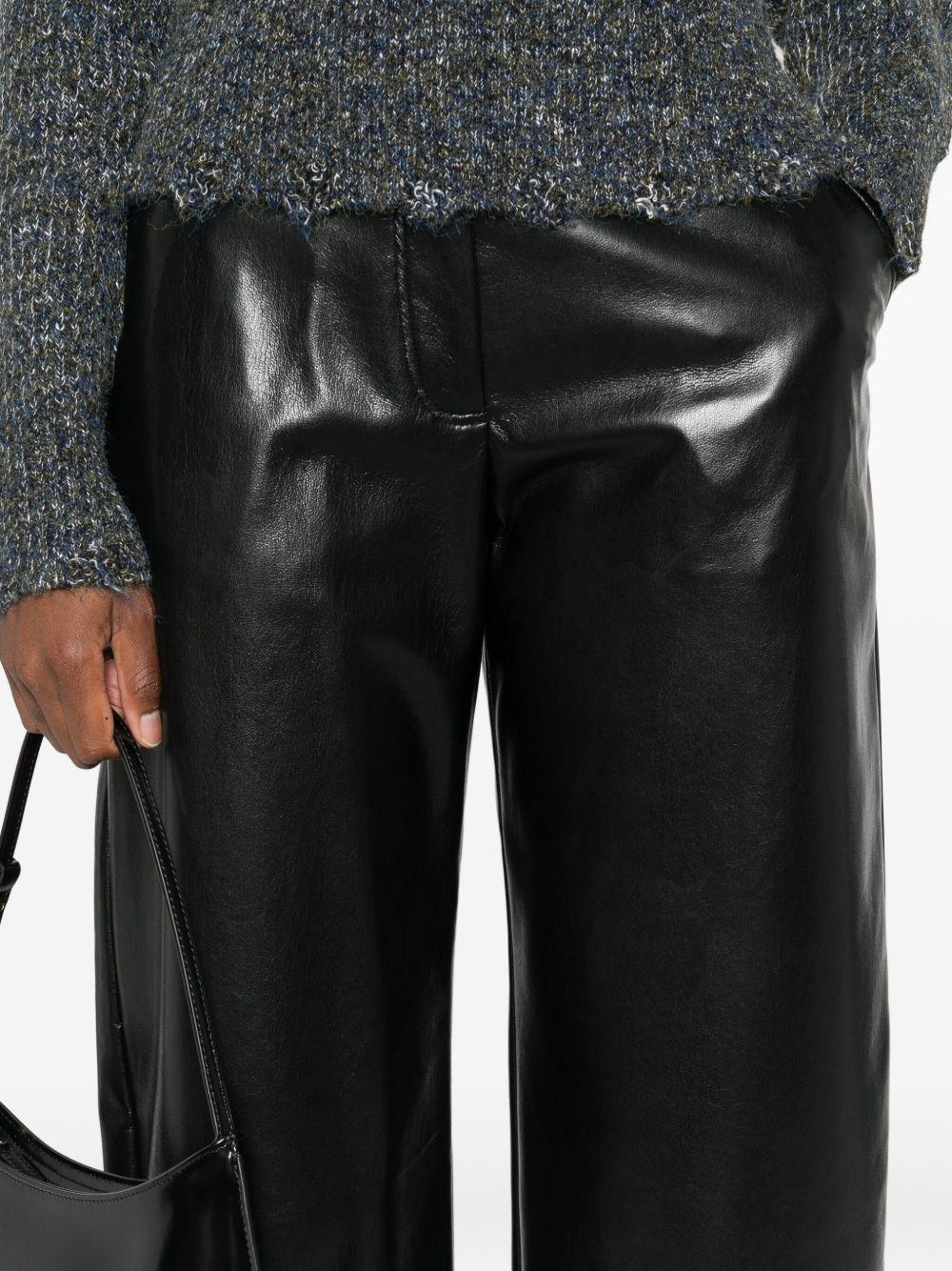 Pantaloni effetto pelle 