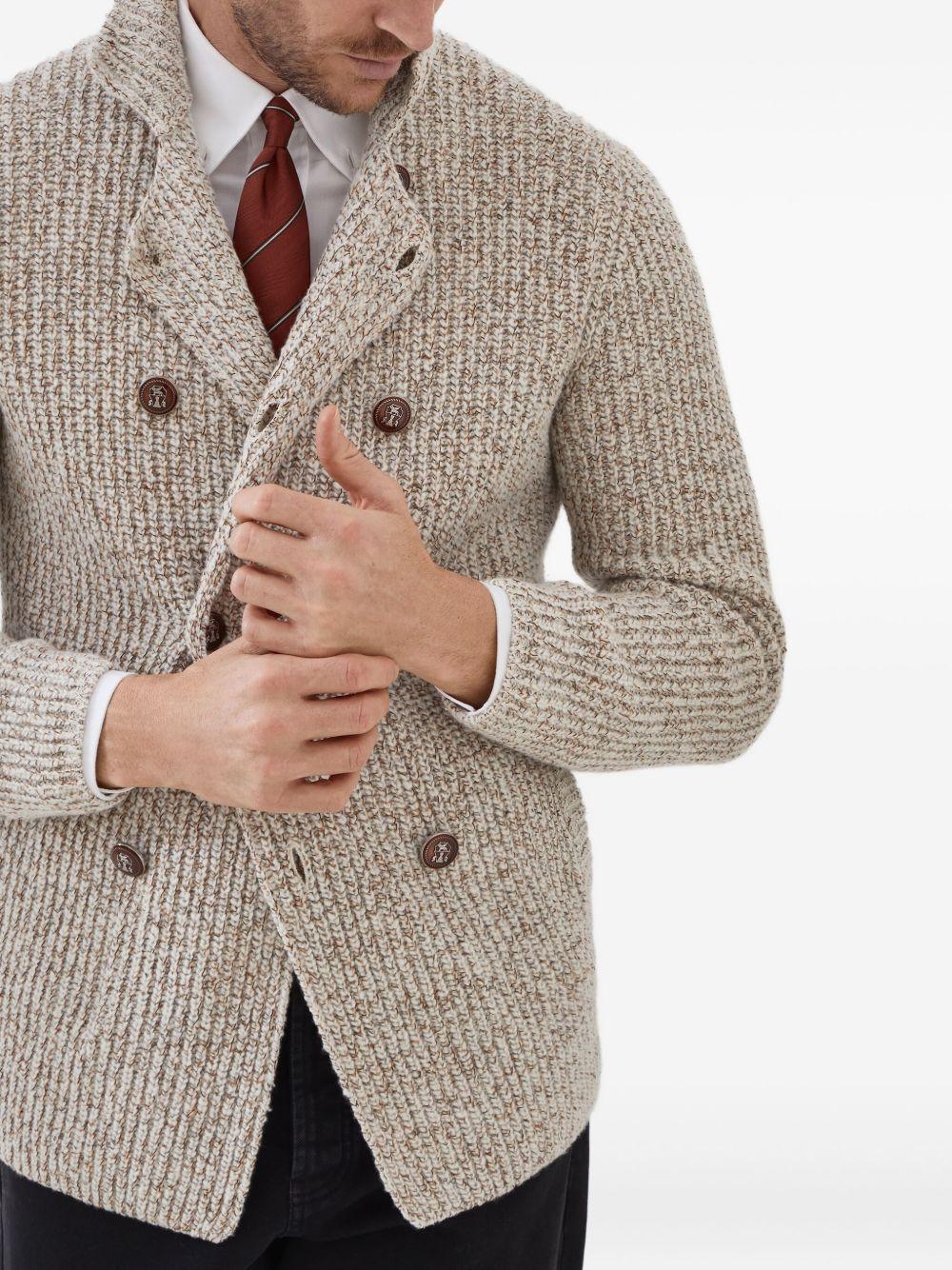 Cardigan doppiopetto beige chiaro con bottoni 