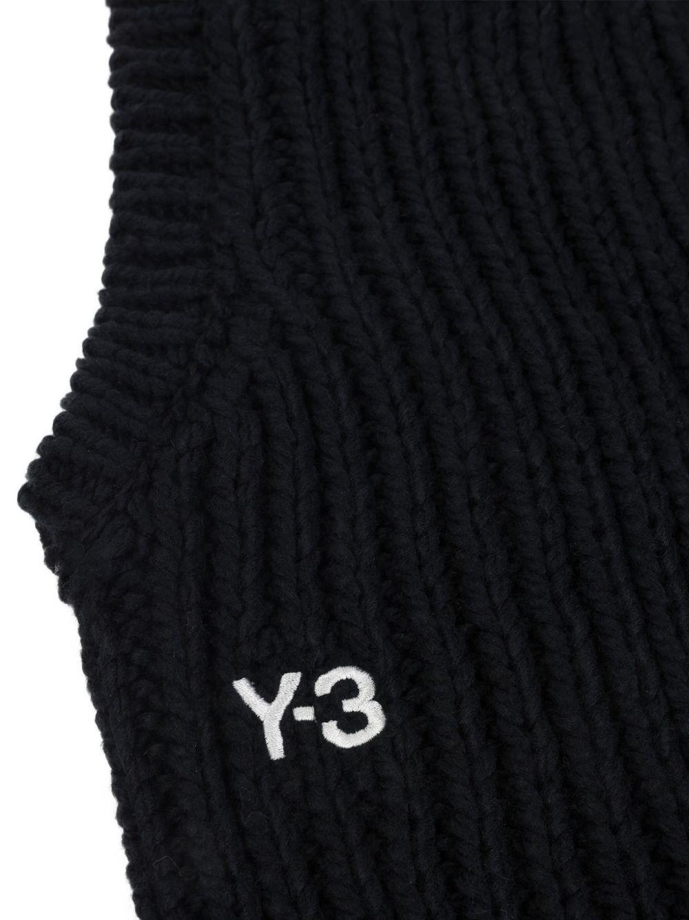 Cappuccio a maglia nero 