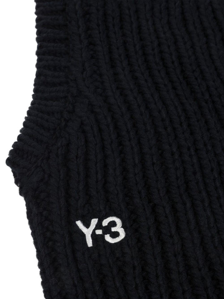 Cappuccio a maglia nero 