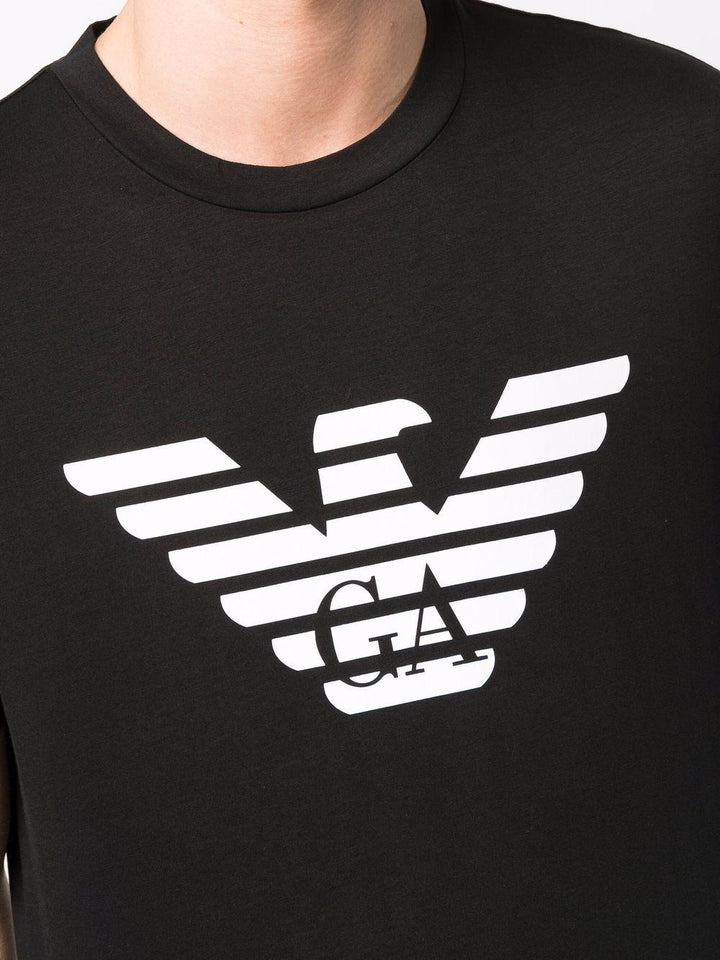 T-shirt nera manica corta 