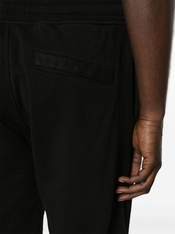 Shorts nero con applicazione 