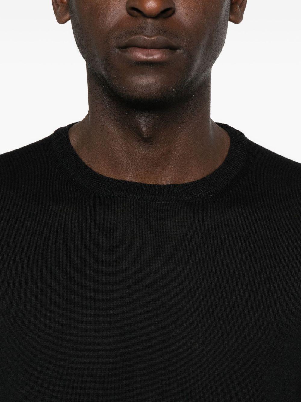 Maglione girocollo nero 
