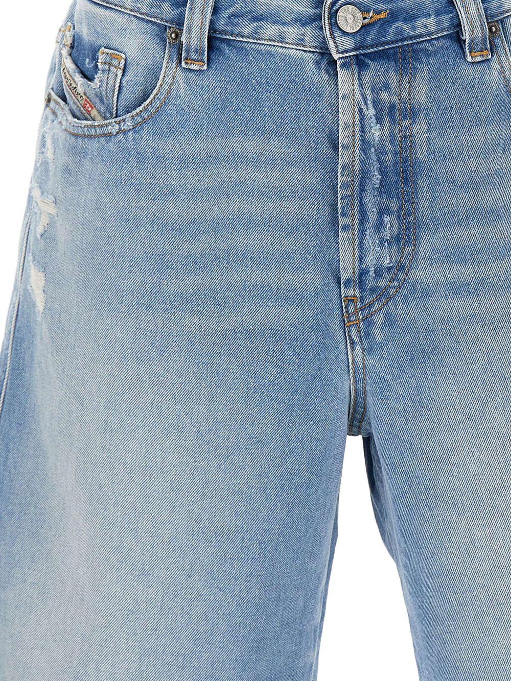 Shorts in denim strappato denim 