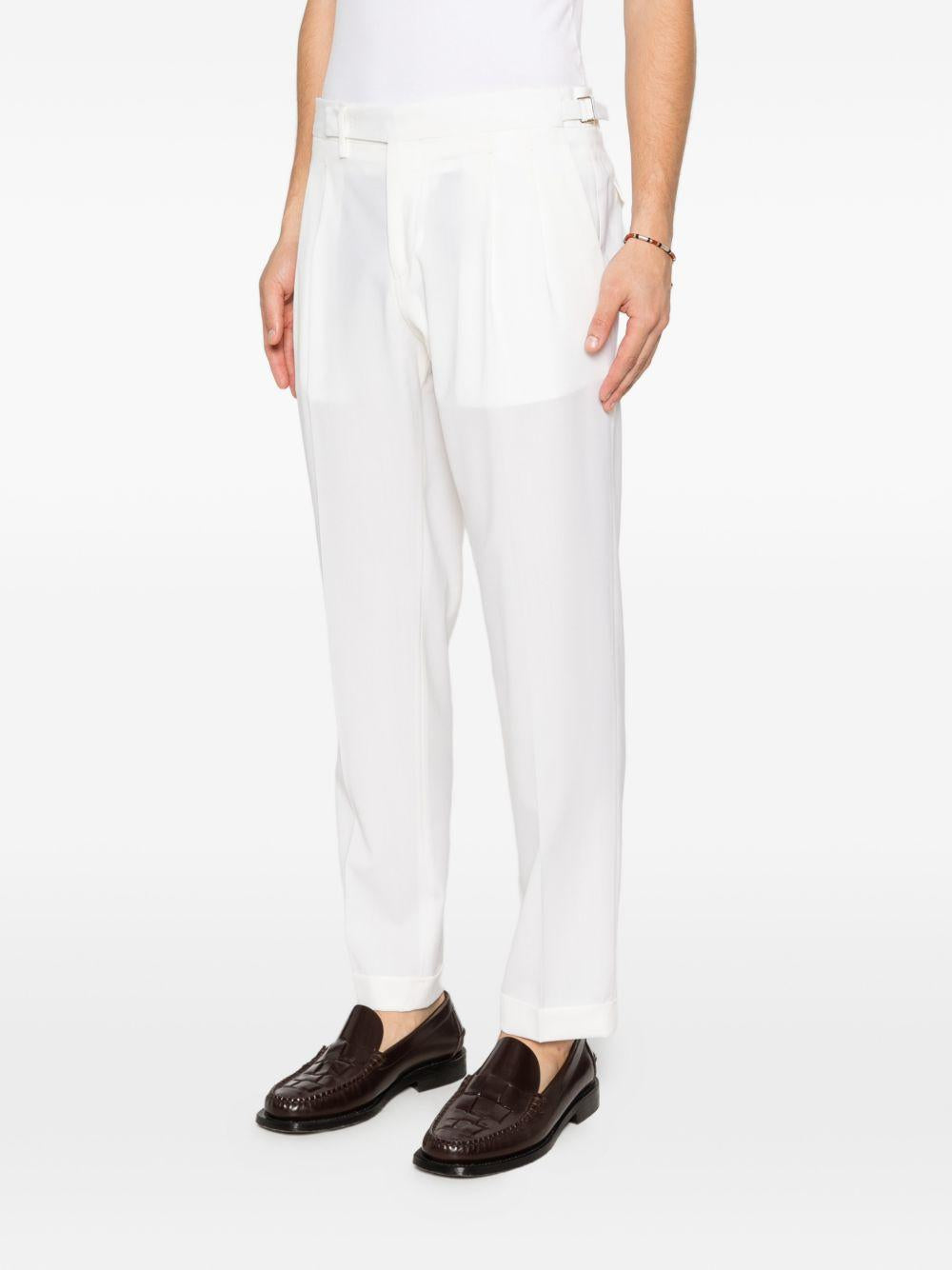 Pantaloni sartoriali naturale con pieghe 