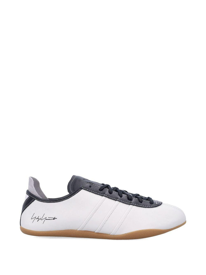 Sneakers bianche Tokyo in pelle con pannelli neri 