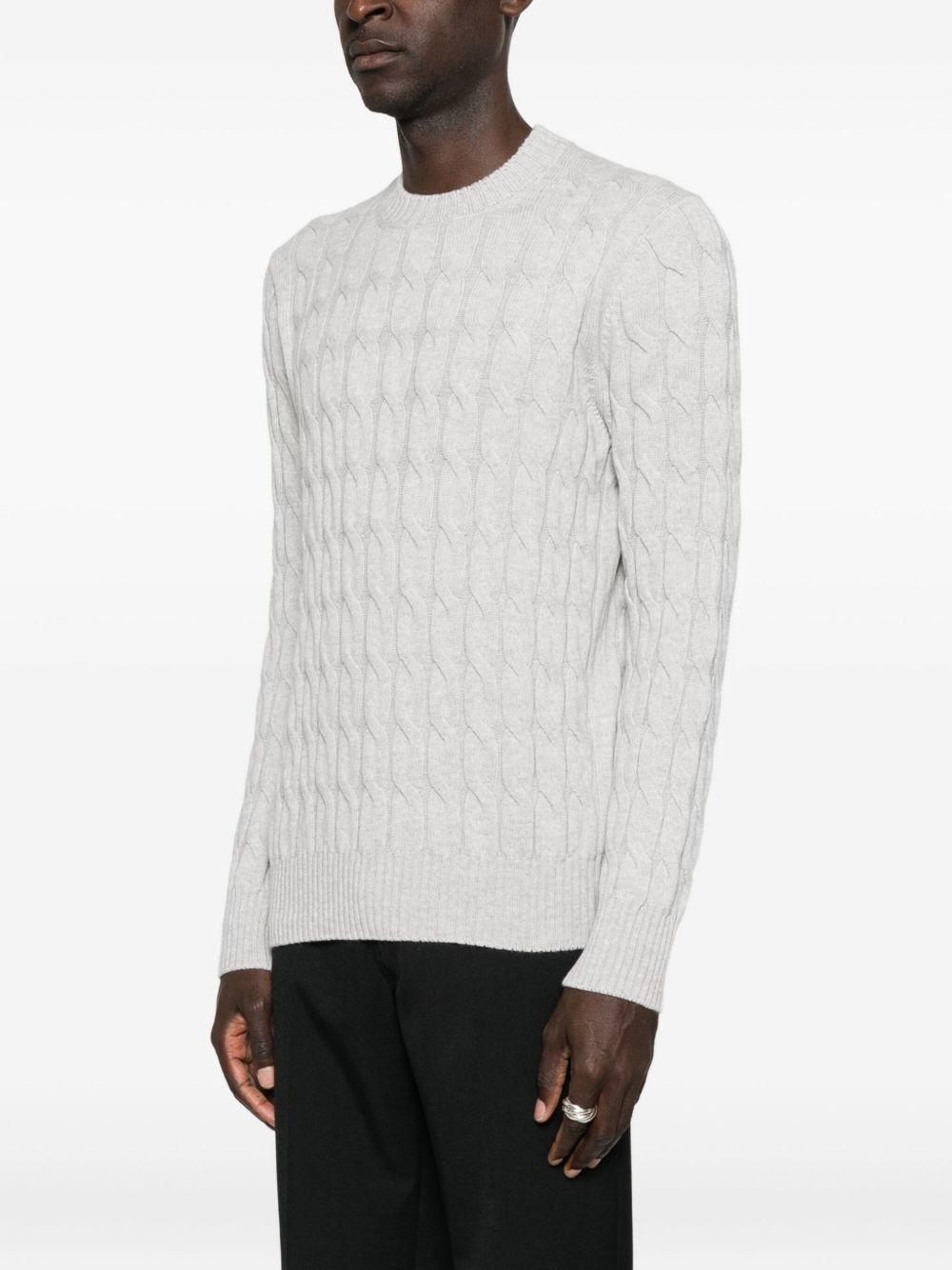 Maglione con lavorazione intrecciata grigio chiaro 