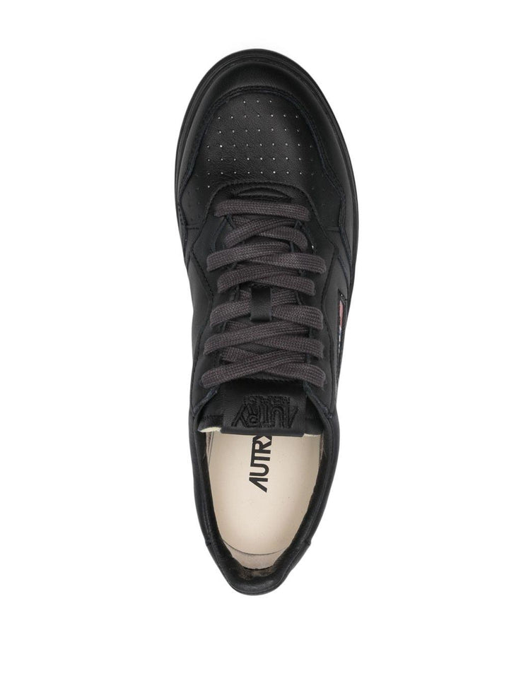 Sneakers Medalist 