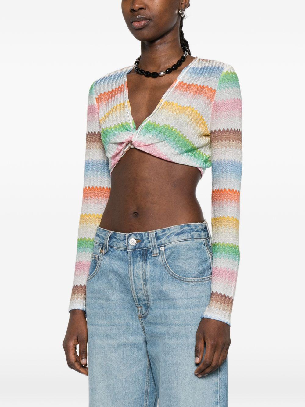 Crop top con nodo 