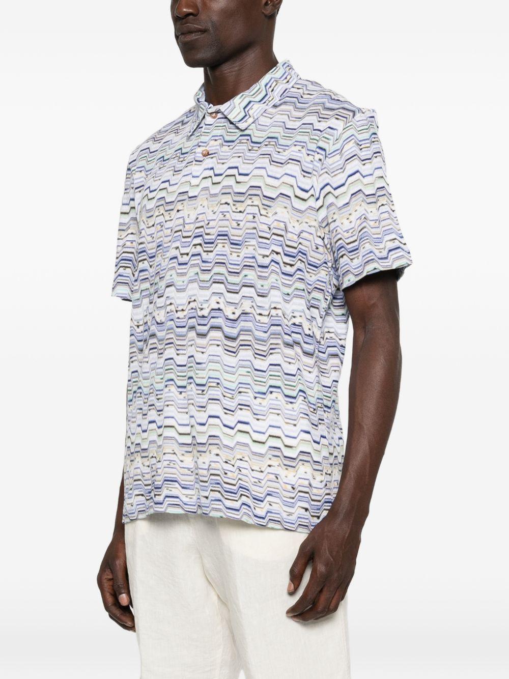 Polo light blu con motivo a zig zag 