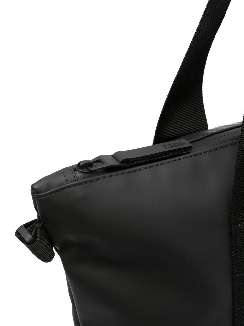 Borsa tote nera con logo inciso 