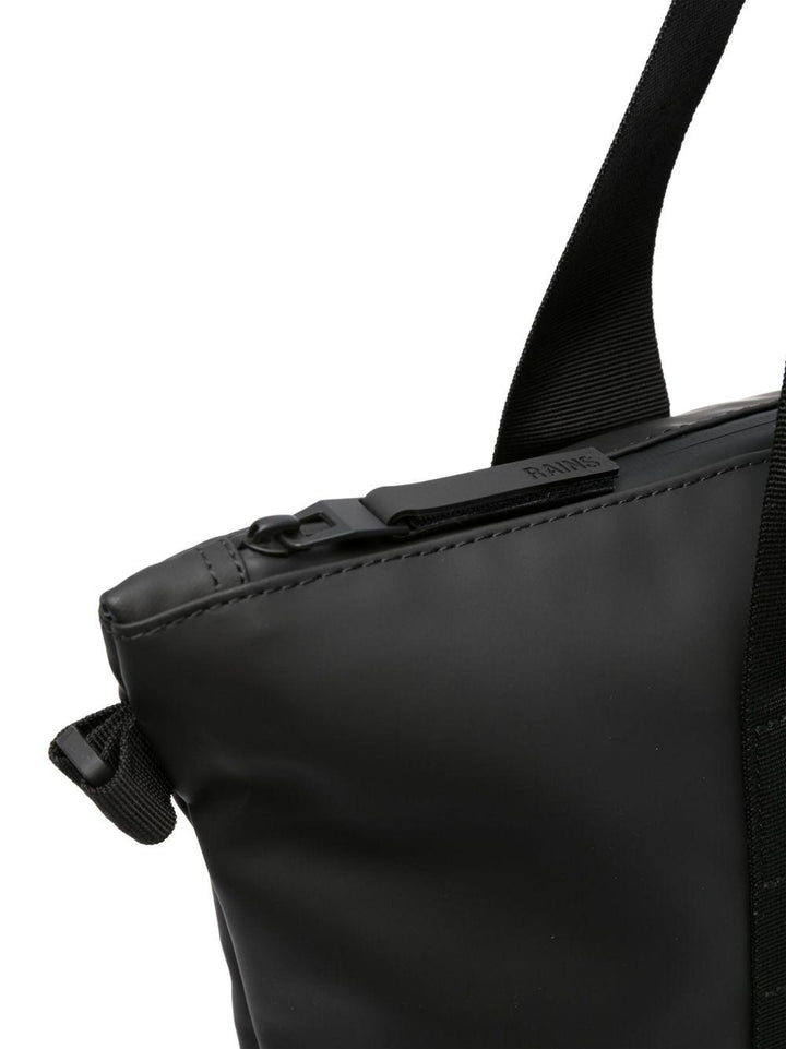 Borsa tote nera con logo inciso 