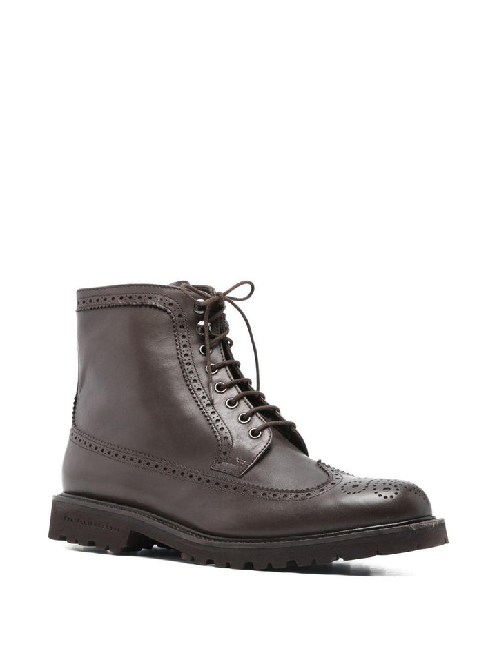 Stivali in pelle marrone 