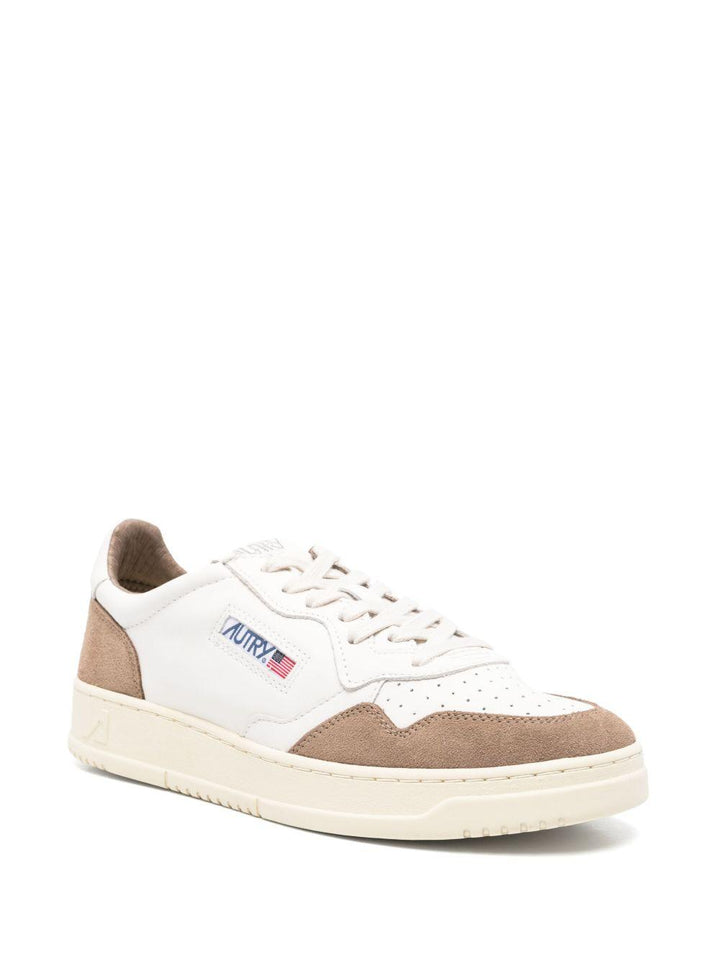 Sneakers bianche Medalist con inserti logo 