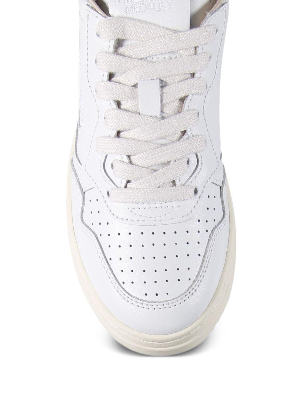 Sneakers Medalist 