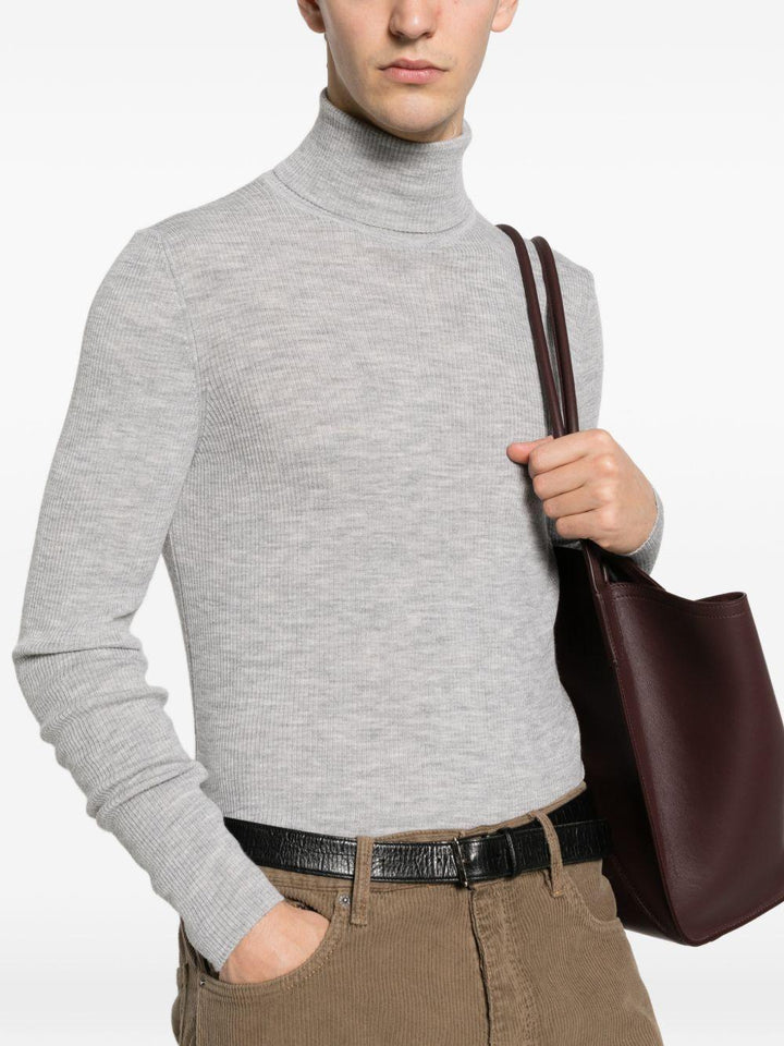 Maglione a collo alto grigio 