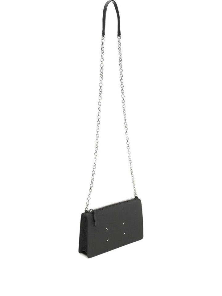Clutch con logo 