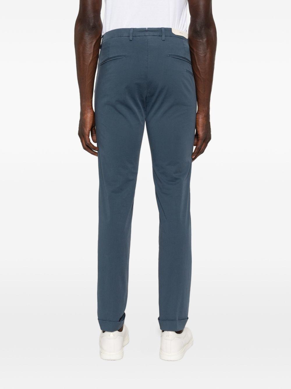 Pantaloni oceano con risvolto 