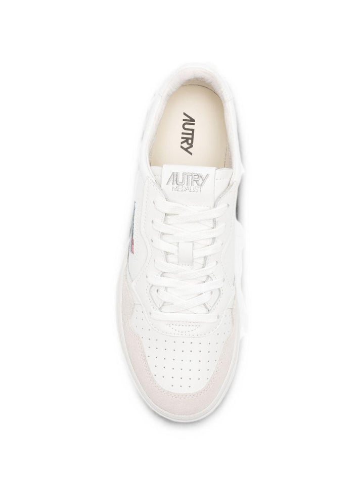 Sneakers bianche Medalist traforate 