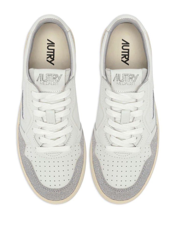 Sneakers Medalist 