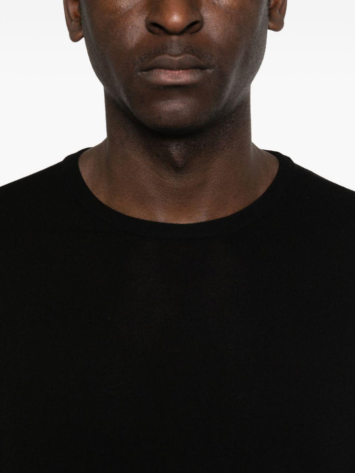 Maglione nero girocollo 