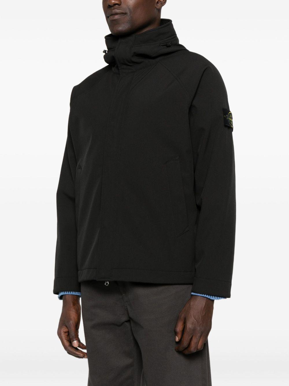 Parka nero con cappuccio 