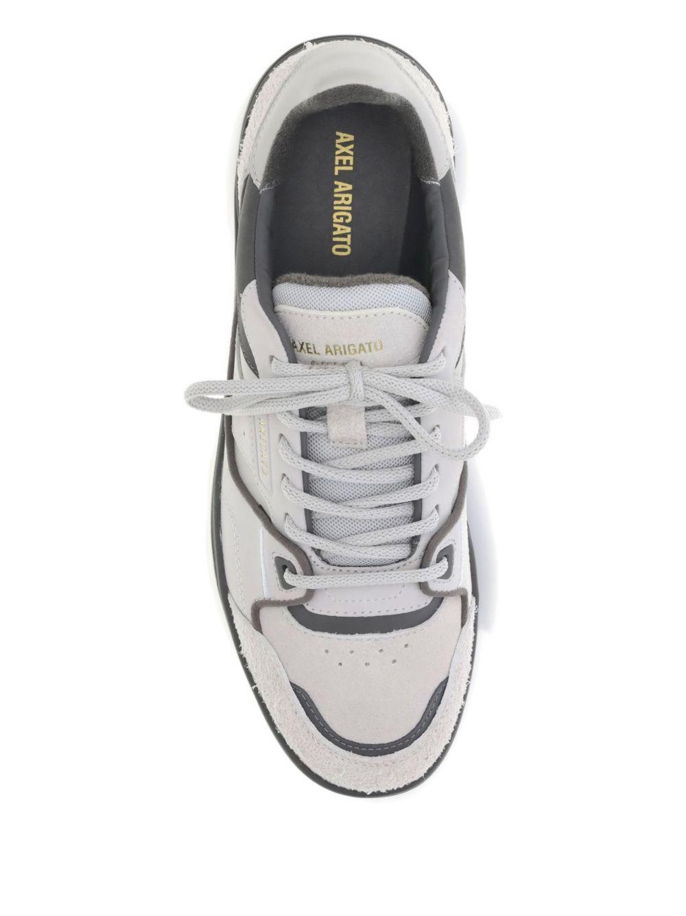 Sneakers grigio chiaro Clay in pelle 