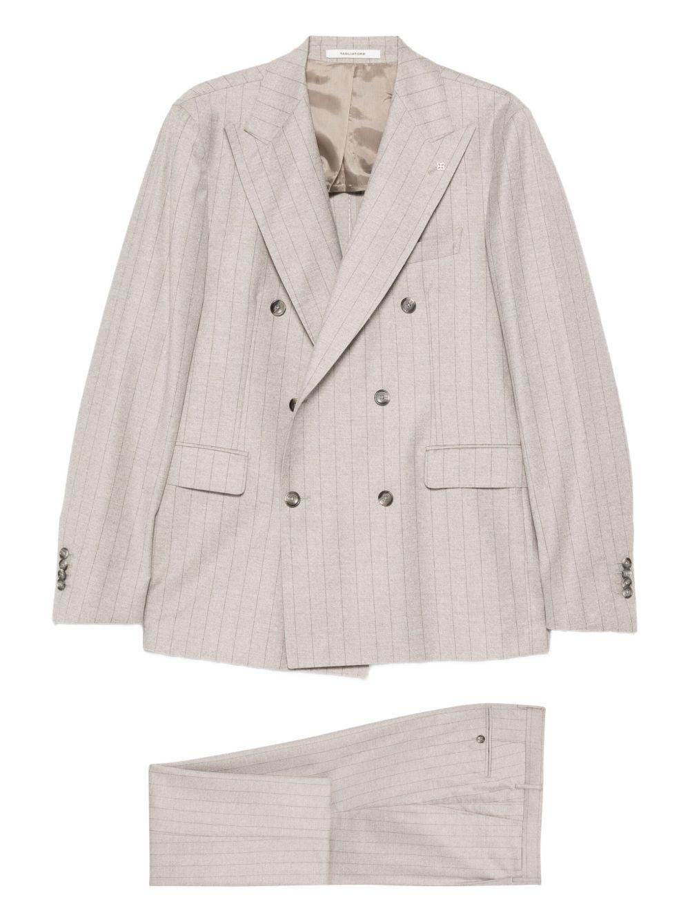 Completo doppiopetto gessato beige 