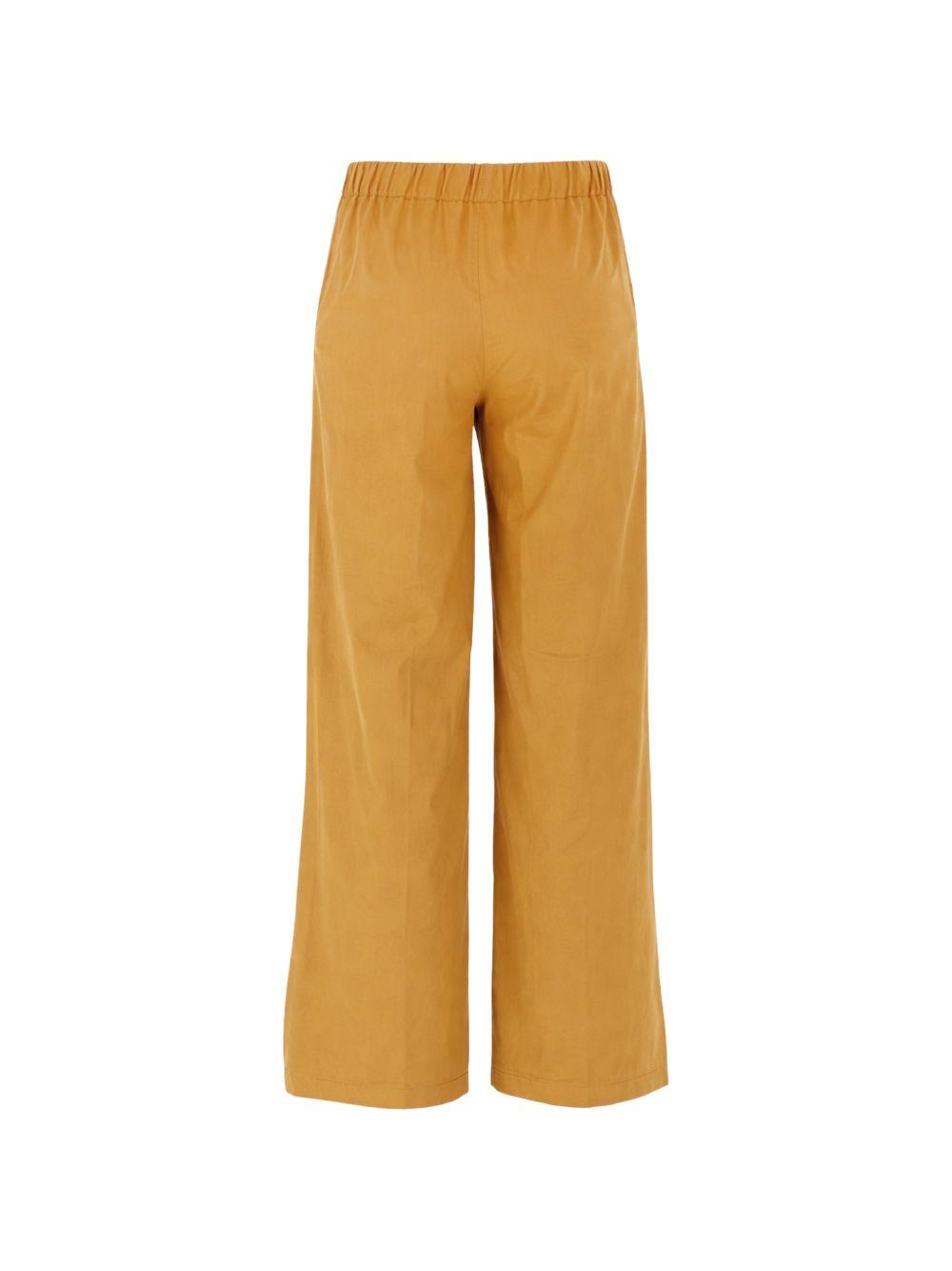 Pantaloni ampi 