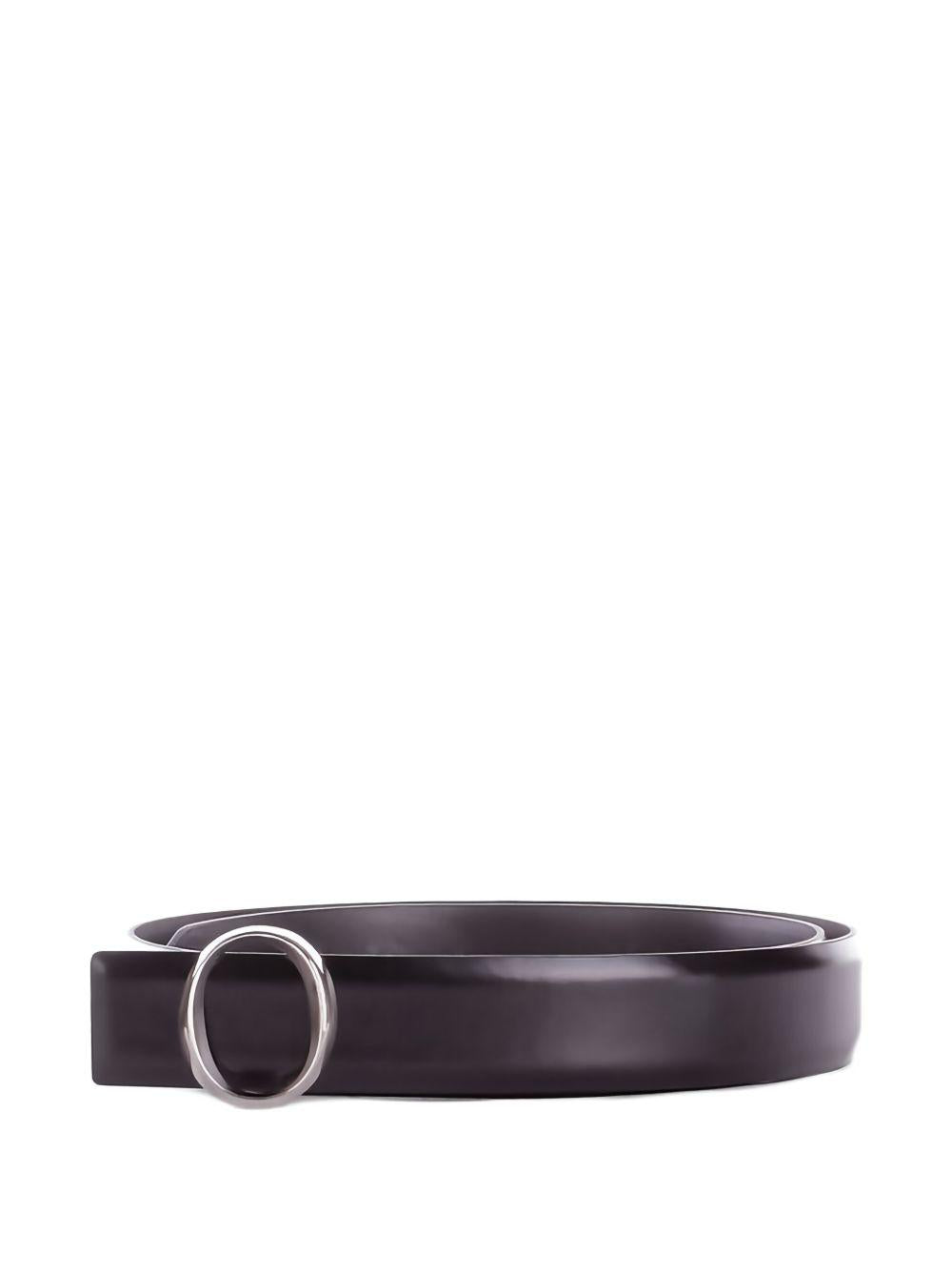Cintura in pelle nera con fibbia 