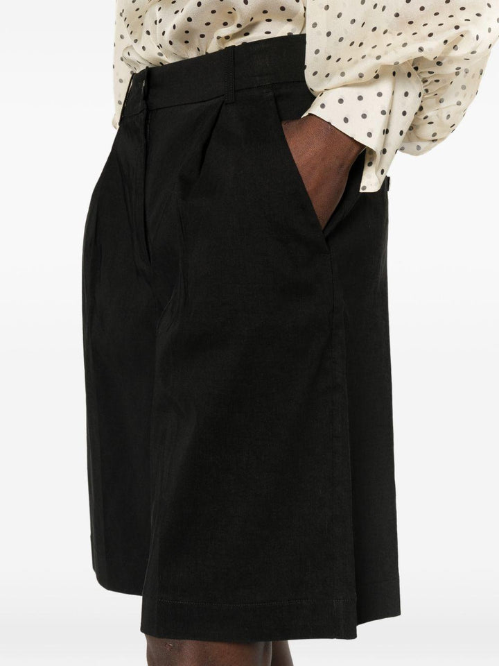Shorts in lino 