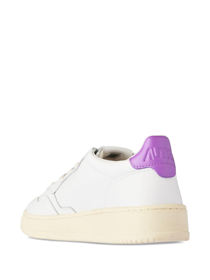 Sneakers in pelle leat/white con dettaglio logo e tallone a contrasto 