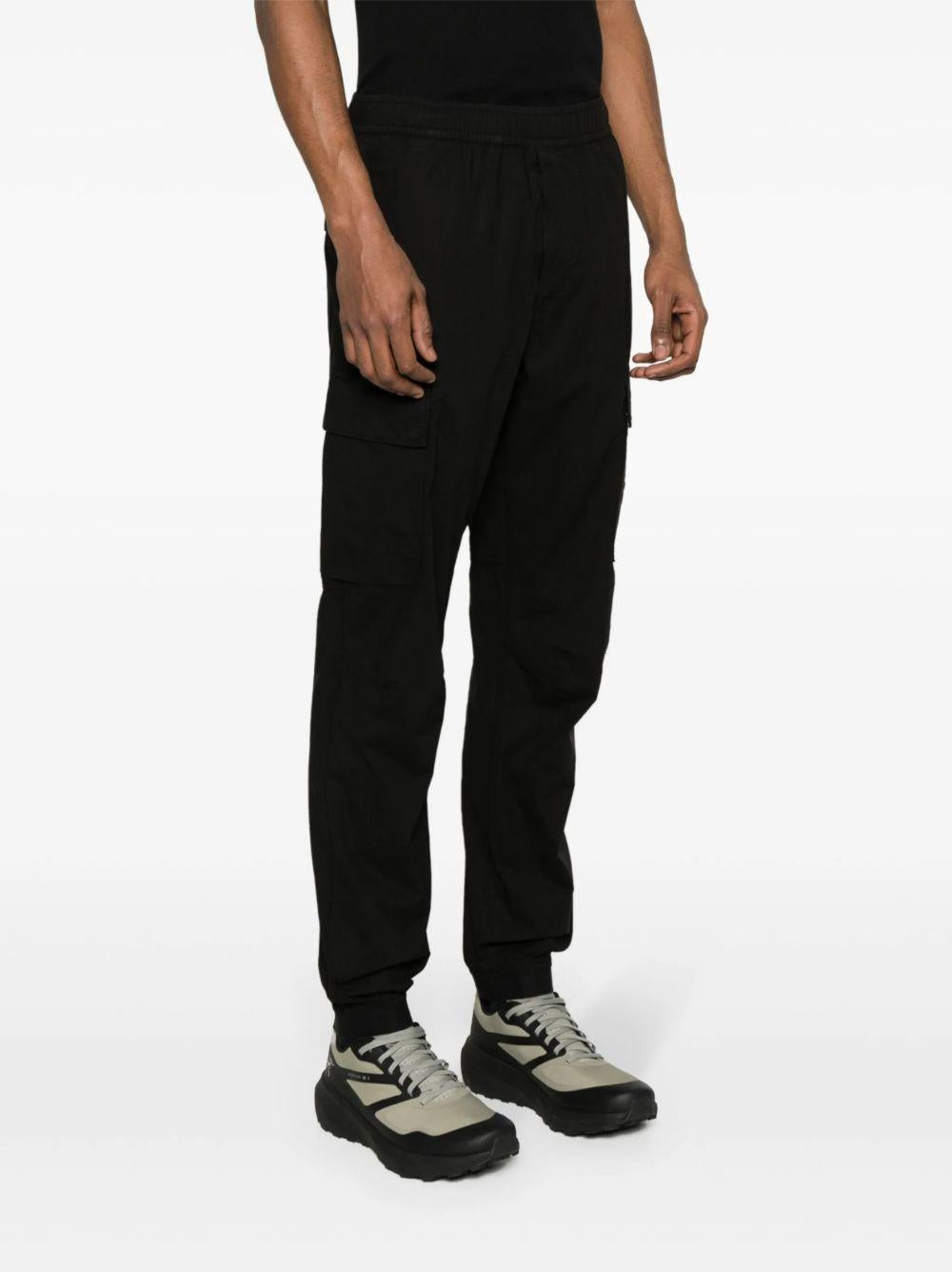Pantaloni sportivi nero 