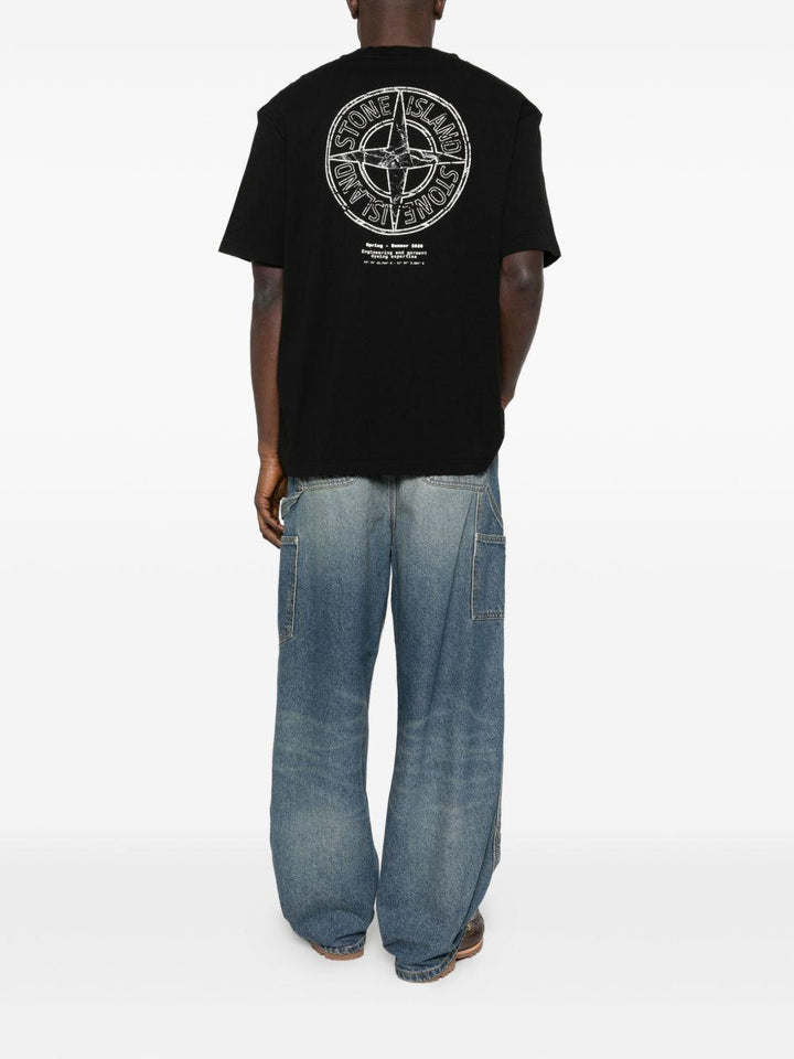 T-shirt nero con logo 