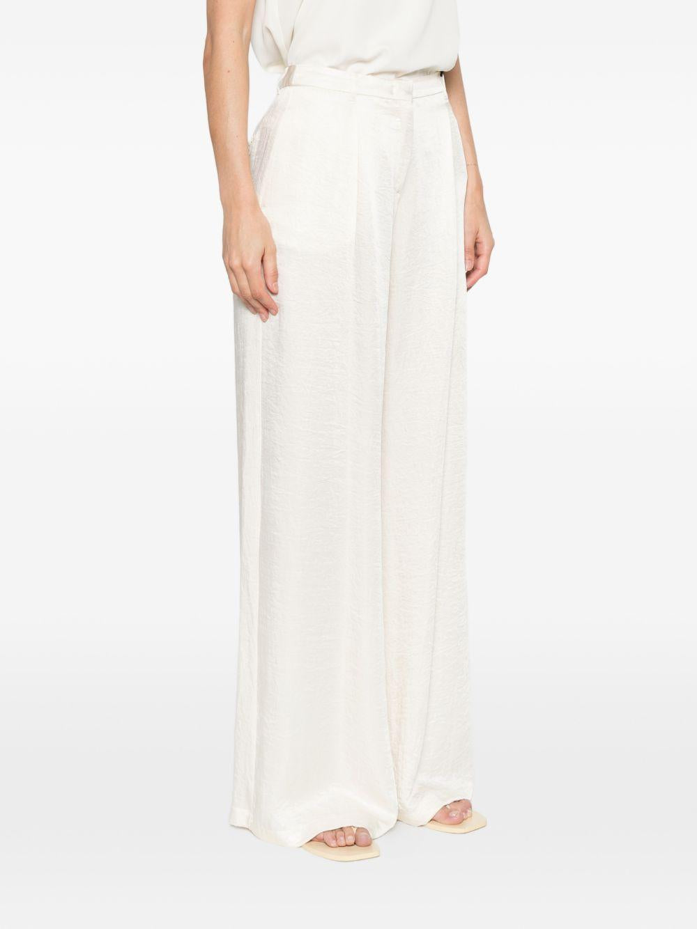 Pantaloni in satin 